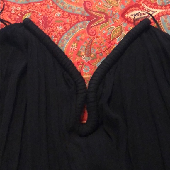 Mini black dress - Picture 3 of 4